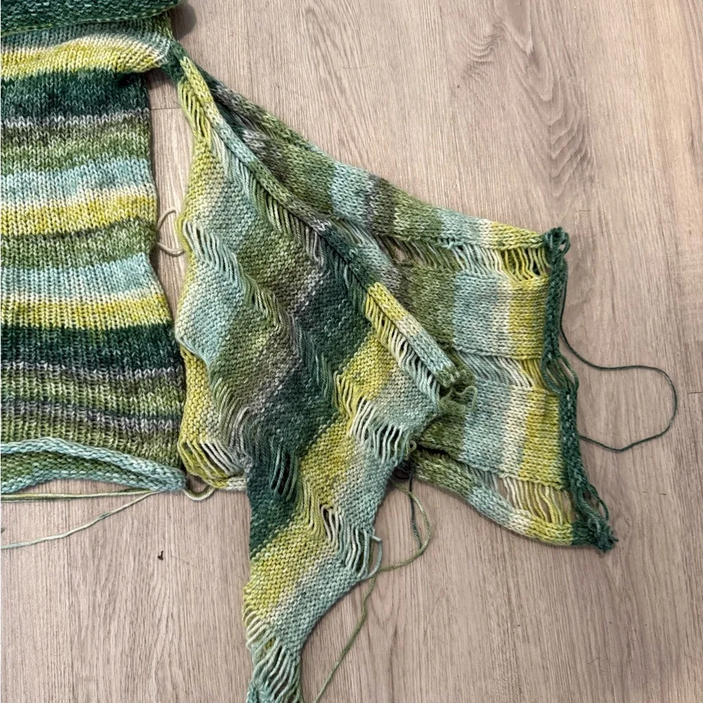 Handmade Knitted Set - Picture 3 of 8